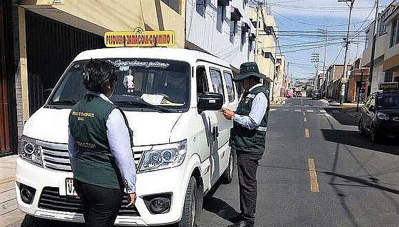 Inician operaciones contra la circulación de autos ilegales "loncheritas"