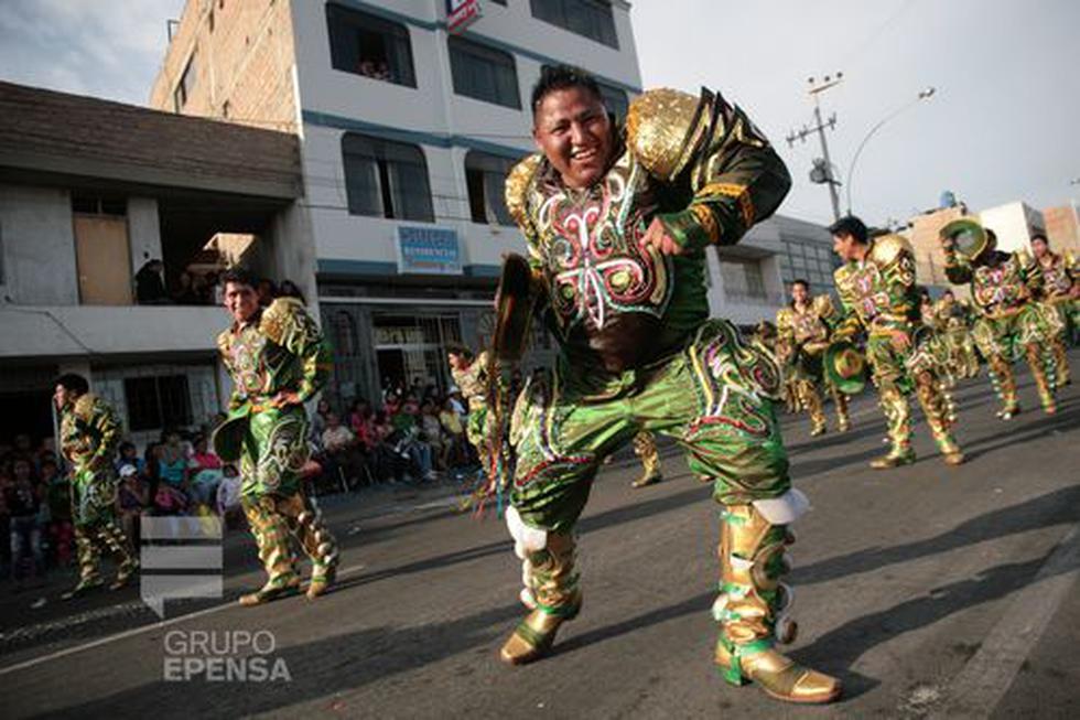 Fotos: El Gran Pasacalle del carnaval de Tacna