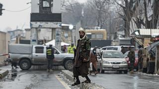 Explosión cerca del ministerio de Exteriores en Afganistán deja más de una veintena de víctimas