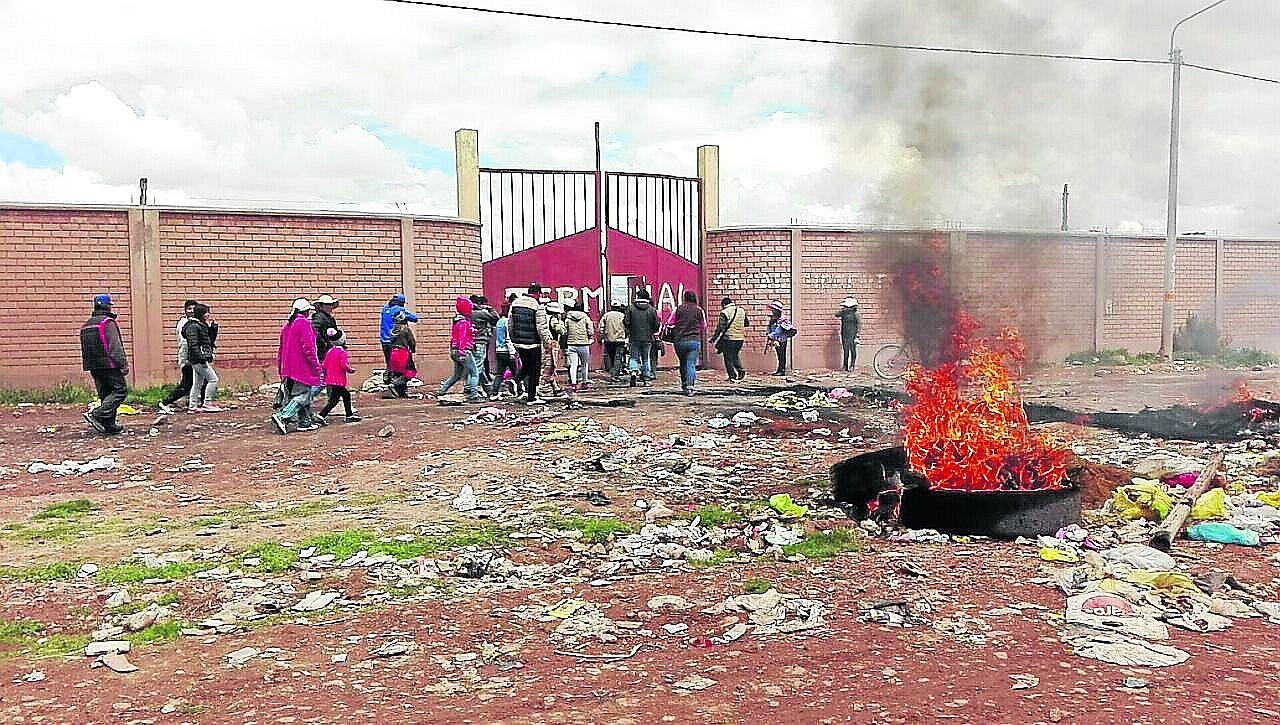 ​Problema de la basura en Juliaca se agudiza con más protestas 