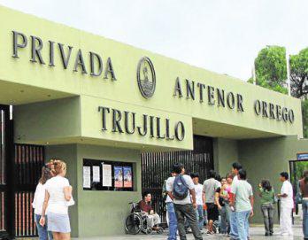 Se inicia la construcción del campus de la UPAO