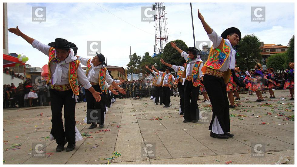 Huancayo retumbó con el Día del Huaylarsh (FOTOS Y VIDEO)