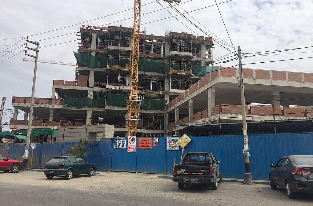 Empresa firma contrató sin considerar la carta de garantía por el servicio