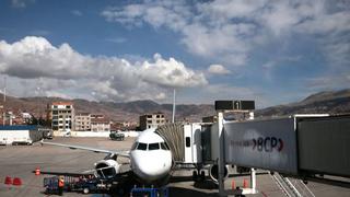 Una decena de aviones varados en Cusco tras accidente en aeropuerto de Lima