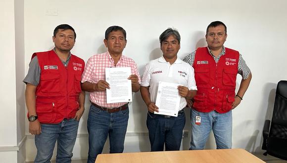 Representante del Ministerio de Vivienda, Construcción y Saneamiento firmó convenios con autoridades ediles de la provincia de Tumbes, Zarumilla y distrito de San Jacinto