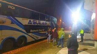 Carabaya: una persona herida tras asalto a bus en la vía Interoceánica