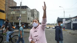 La Victoria: Desalojan a ambulantes en avenida Luna Pizarro por estado de emergencia (FOTOS)