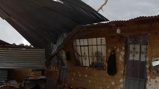 Fuertes vientos dejan sin techo a una familia y 50 perros rescatados  en Huancayo