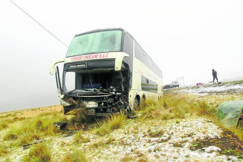 Dos choferes pierden la vida en otro accidente  