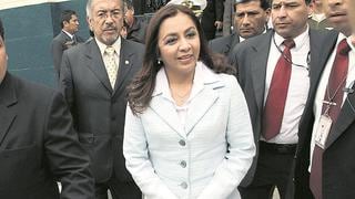 Marisol Espinoza: “Nunca abandonas el barco cuando está por hundirse”