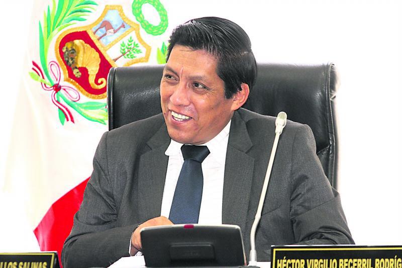 Vicente Zeballos: "Ramos Heredia quiere desviar la atención" 