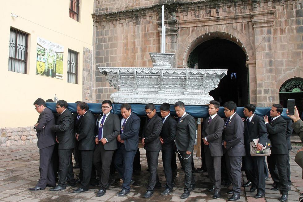 Anda y lienzo del Señor de Los Milagros son restaurados en Cusco (FOTOS) 