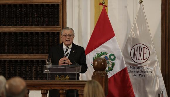 El ministro de Relaciones Exteriores, Óscar Maúrtua, subrayó que el Perú tiene la "determinación" de trabajar con "todos los socios regionales". (Foto: archivo GEC)