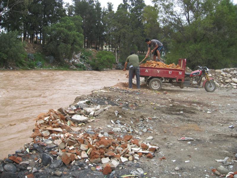 La agonía del río Huallaga a vista de los huanuqueños