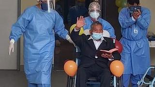Hombre de 78 años que estuvo 25 días hospitalizado logra vencer al COVID-19 en Huancavelica