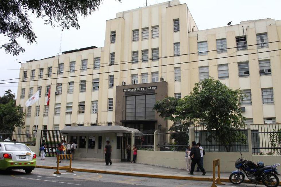 Midori renuncia en vísperas de censura