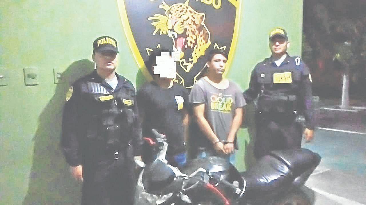 Caen dos por extorsión en agravio de un estudiante del instituto "Juan José Farfán"