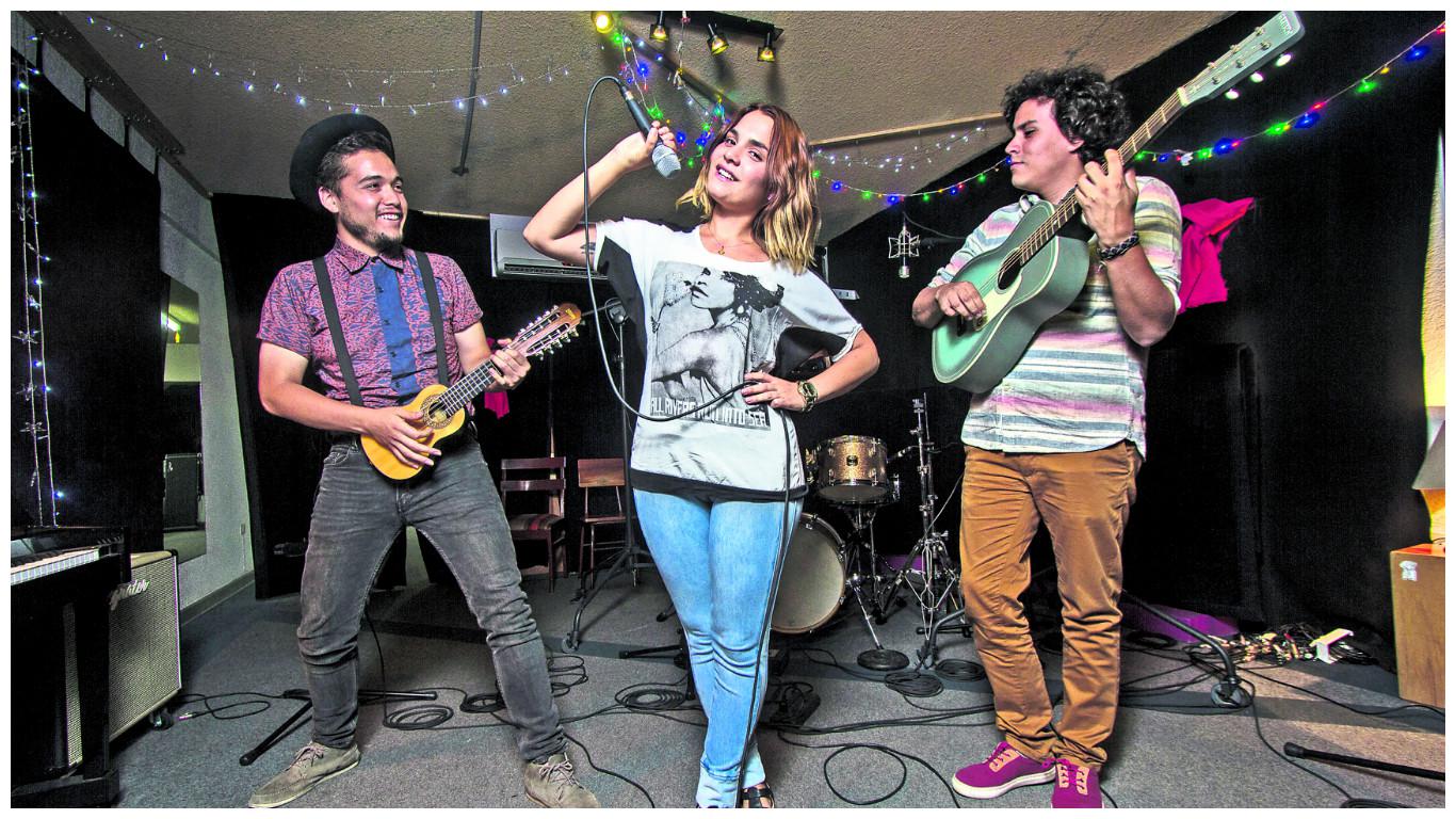 Ves Tal Vez: “Nuestra música es para vivir el presente”