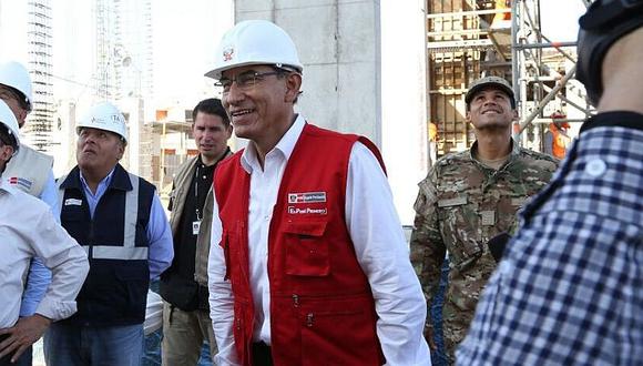 El presidente Vizcarra inspecciona la construcción del hospital Hipólito Unanue