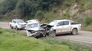 Docentes vuelven a las aulas y sufren triple choque automovilístico en Huancavelica