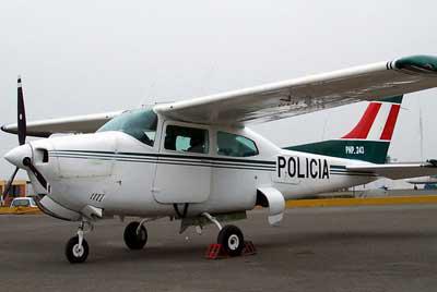 Confirman muerte de tripulantes de avioneta PNP estrellada en VMT