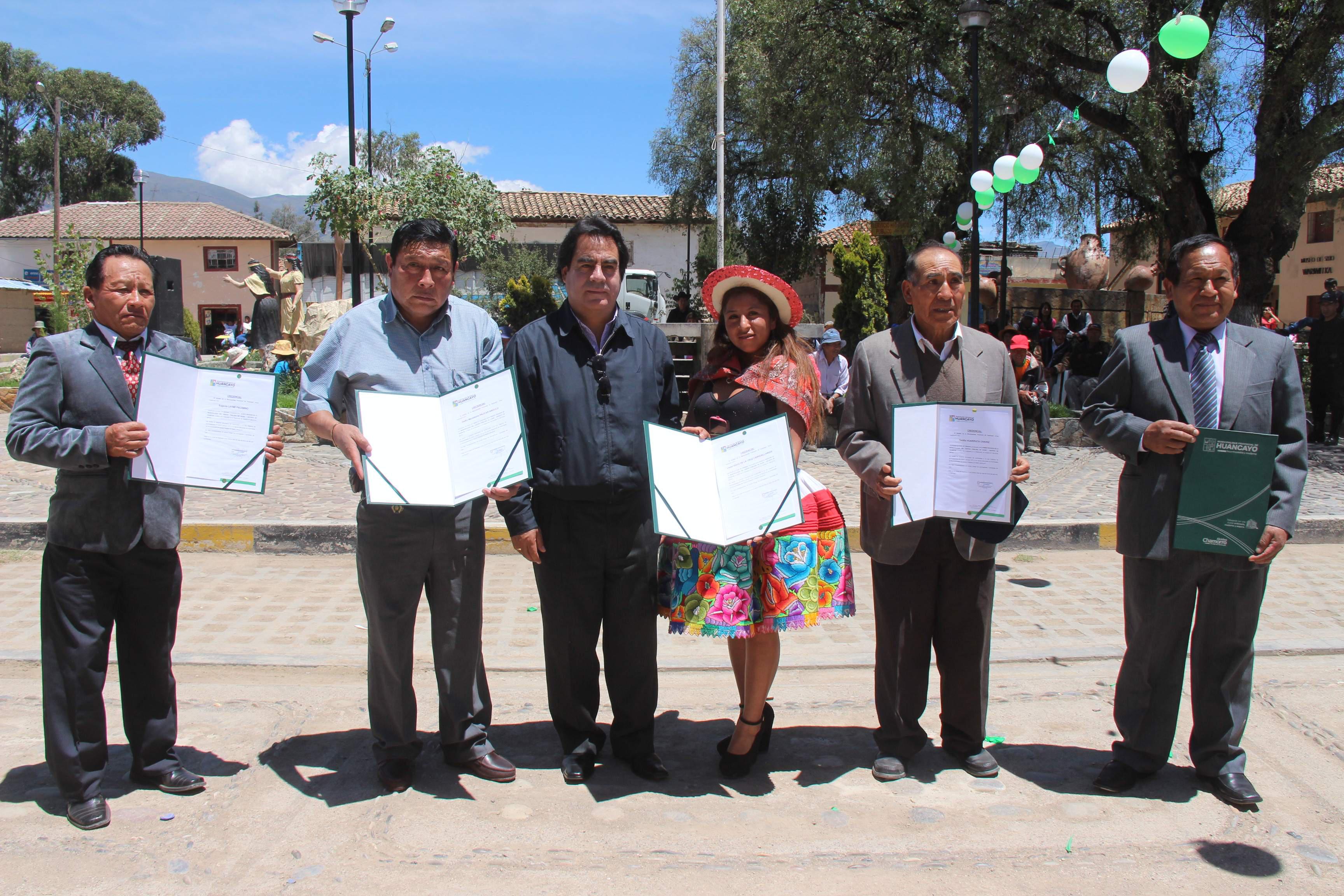 Juramentan a  nuevas autoridades de centro poblado de Huari