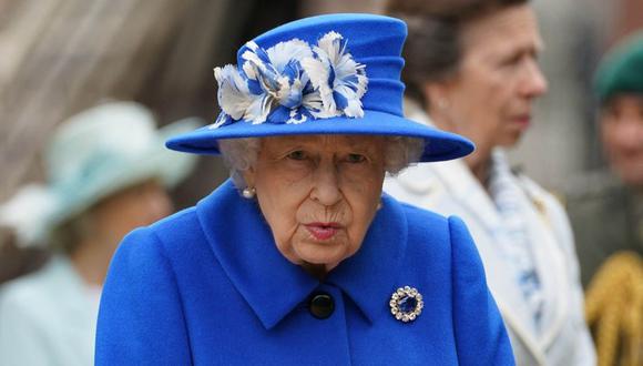 Una fuente real dijo que la reina Isabel II se había quedado en el hospital por razones prácticas y que su equipo médico había adoptado un enfoque cauteloso.(Foto: AFP)