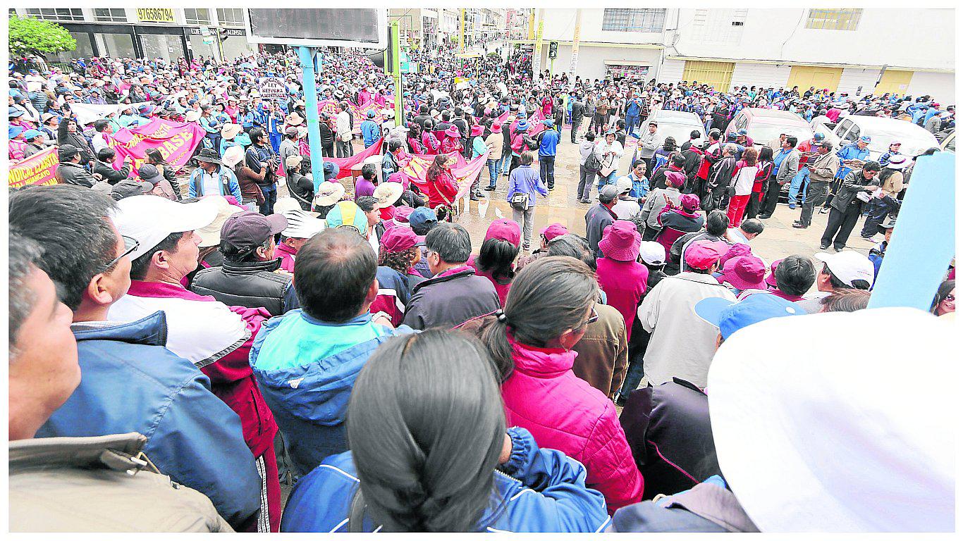 ​DREJ da 24 horas a directores para remitir relación de maestros que acaten paro 