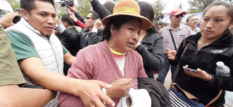 Tres escolares de 6to de primaria y cuatro adultos mueren en caída de bus, en Cusco (VIDEO y FOTOS)