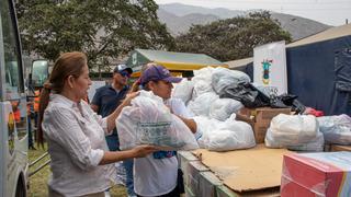 Entregan cinco toneladas de ayuda humanitaria a damnificados por lluvias en Chaclacayo