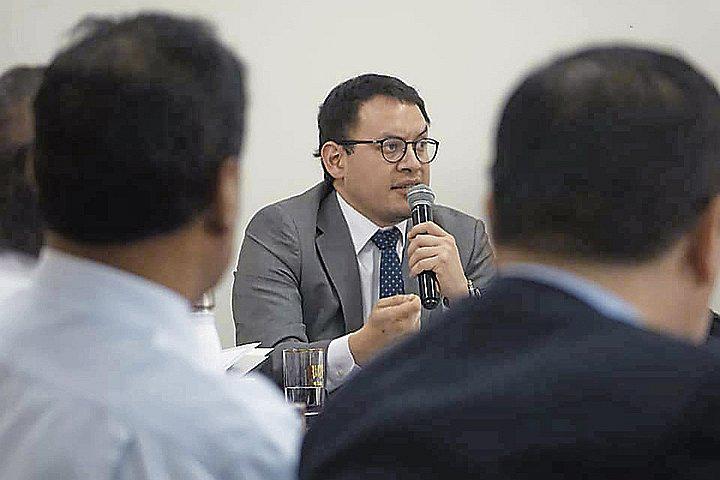 Minedu evalúa alternativas para estudiantes del CEPU