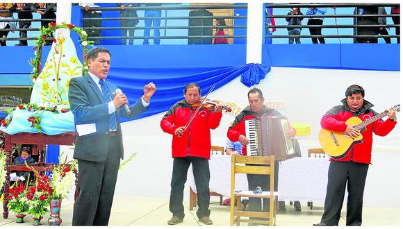 ​En aniversario cantan el huayno que 'Picacho' le dedicó a IE 30012
