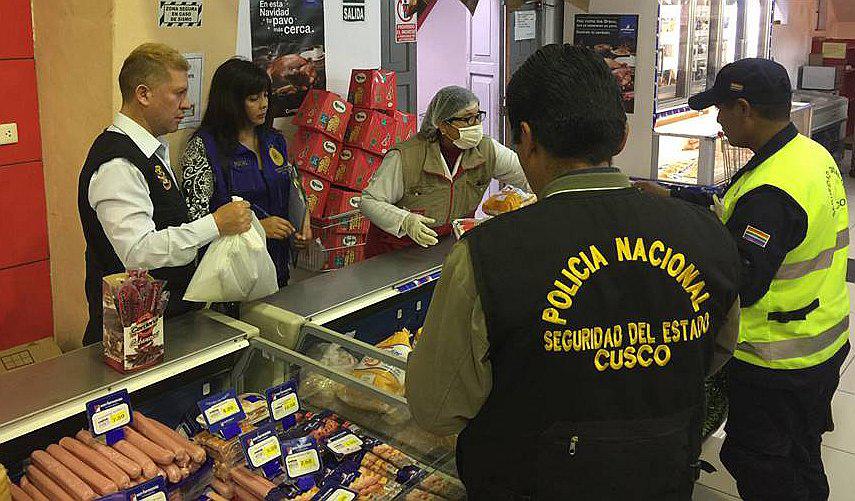 Cusco: Operativo pone al descubierto productos vencidos y carne en mal estado