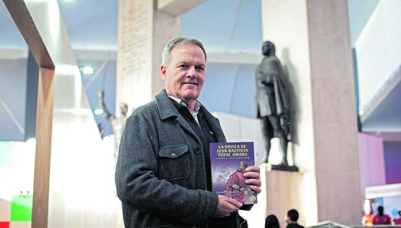 Conversamos con el autor de “La odisea de Juan Bautista Túpac Amaru”, su más reciente libro que presenta. Foto: Violeta Ayasta / @photo.gec