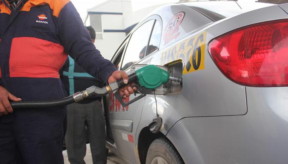 Combustibles aún tienen precios altos 