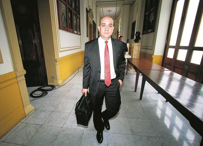 ​Declaración de Nadine Heredia es impertinente en caso Fasabi, dice Roy Gates