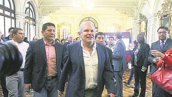 Luis Castañeda pide renuncia del ministro Alonso Segura