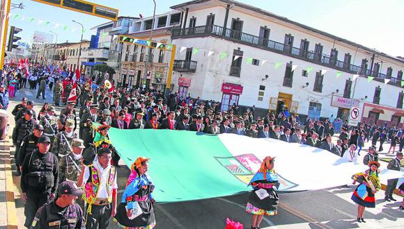 Con festejos conmemoran los 150 años de Huancayo