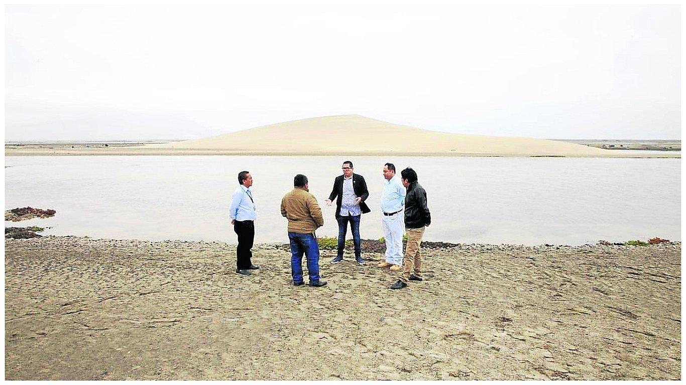 Aeropuerto de Chimbote podría ser cerrado por filtraciones en sus terrenos  