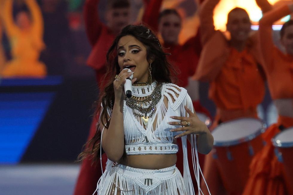 La cantante cubano-estadounidense brilló en la previa de la final de de la Champions League con una actuación que fue empañada por el desastre organizativo del partido y el retraso de más de media hora que sufrió esta. (Foto: EFE).