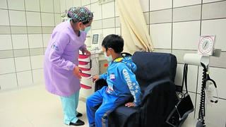Unos once niños con cáncer diagnosticado reciben tratamiento en el Iren Centro