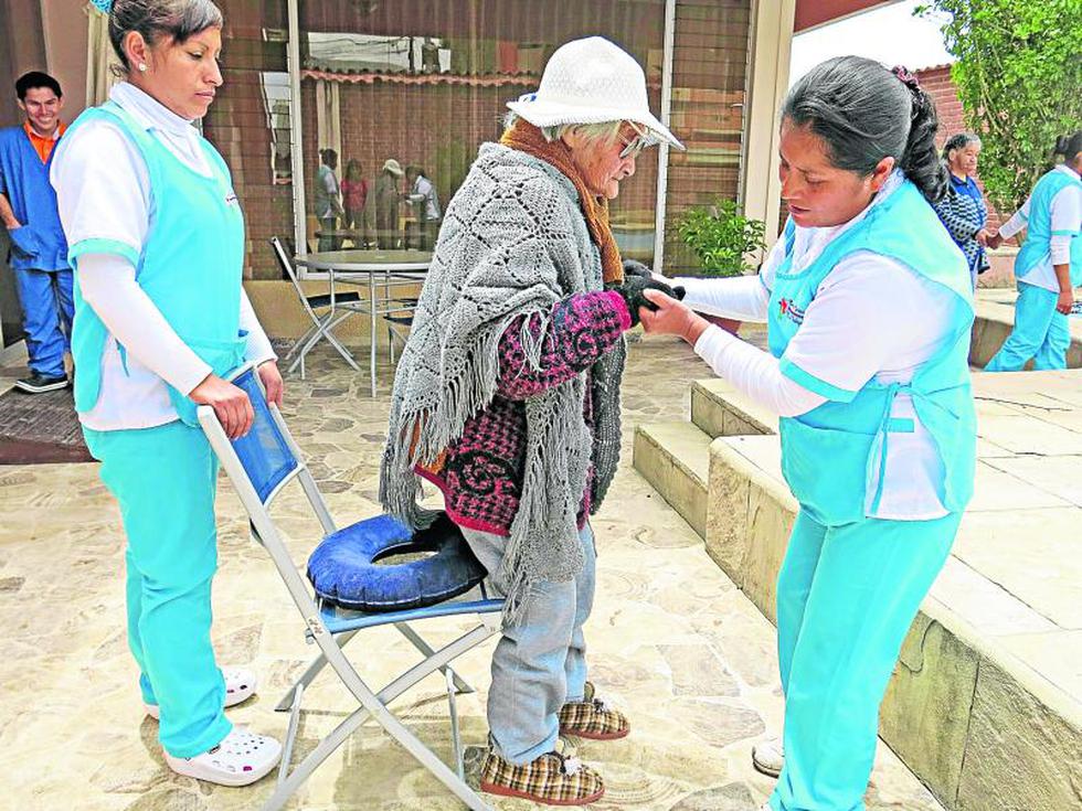 Huancayo: Primer centro geriátrico atiende a ancianos