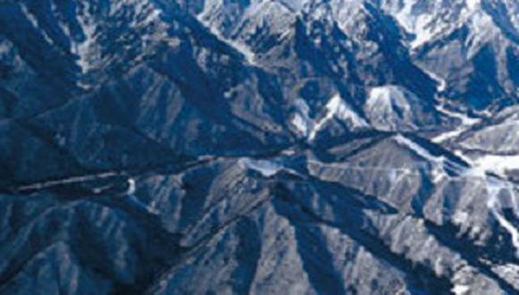 Japón: Desaparecen 9 montañistas por tormentas de nieve