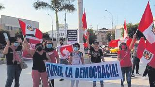 Piura: Colectivos protestan contra Pedro Castillo
