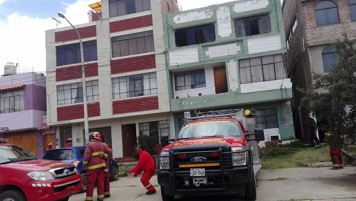 Puno: incendio genera pánico en vecinos de Chanu Chanu 