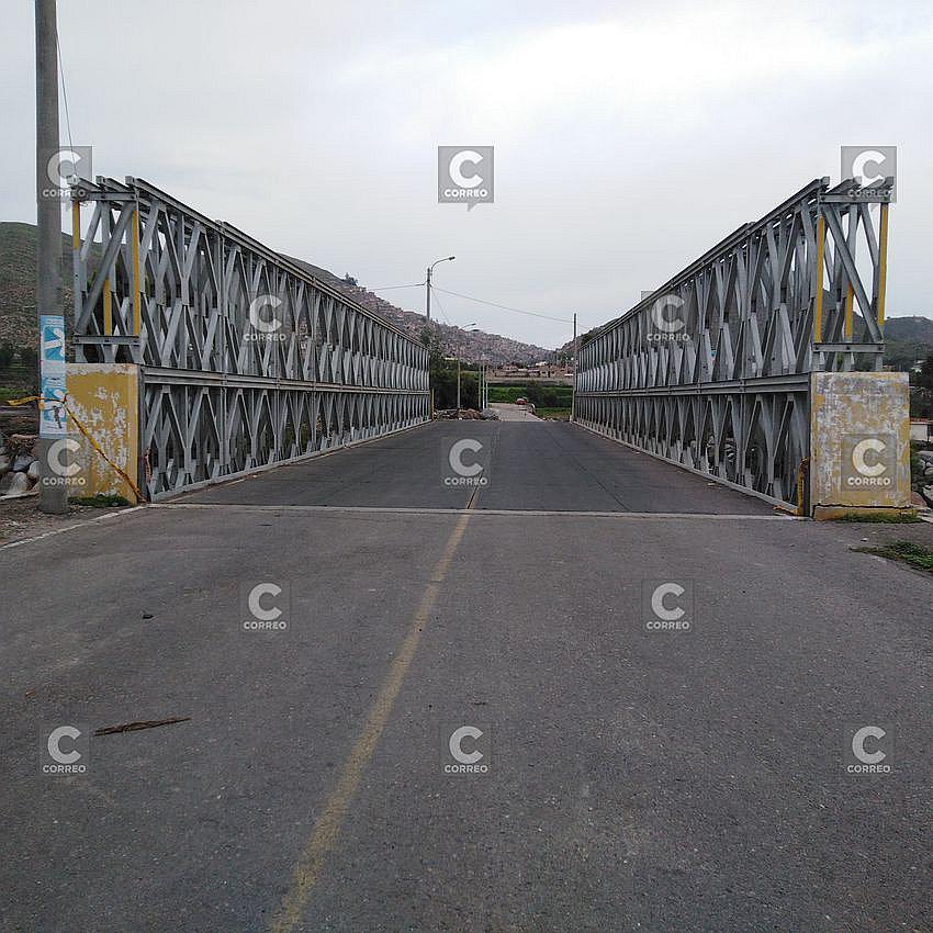 Agricultores rechazan el retiro del puente Bailey