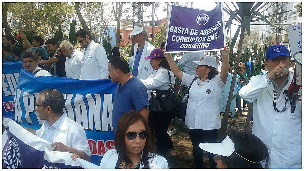 Minsa sostiene que solo el 12% de médicos acata huelga en Lima Metropolitana