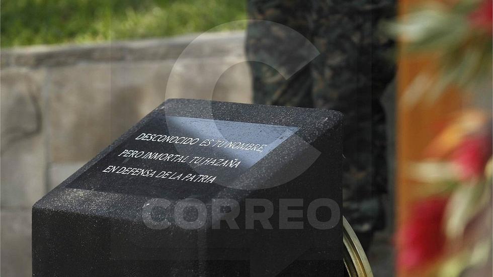 Congreso rindió homenaje a militares caídos en operativo Chavín de Huántar (Galería)