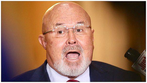 Carlos Bruce: "Espero que no se trate del inicio de una etapa montesinista en el gobierno"