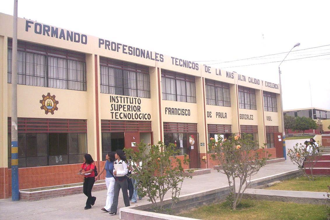 Dirección Regional de Educación de Tacna detecta certificados "bamba" en proceso de contrato